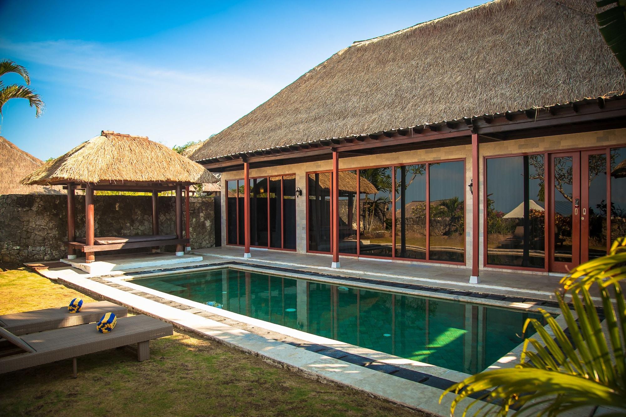 Royal Pool Villa Bali นูซาดูอา ภายนอก รูปภาพ