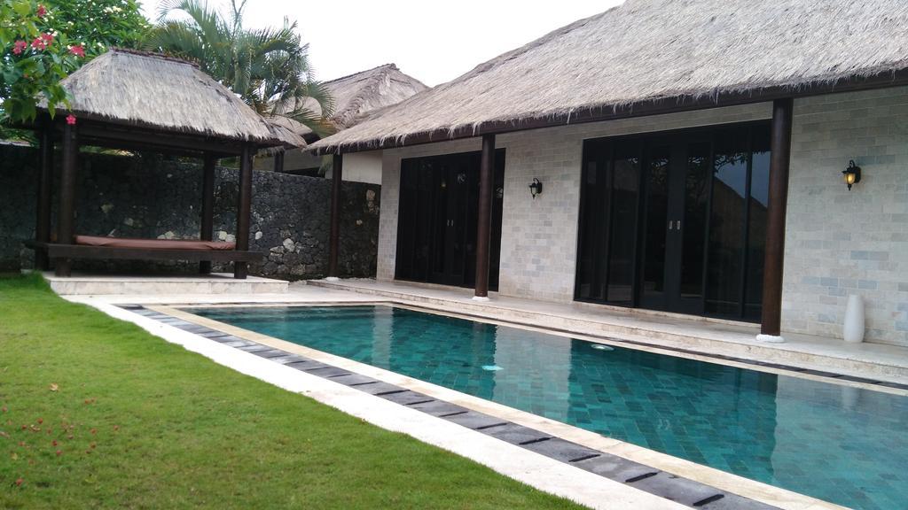 Royal Pool Villa Bali นูซาดูอา ห้อง รูปภาพ