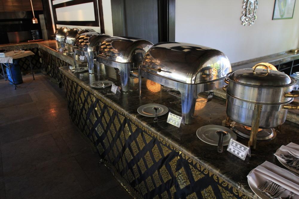 Royal Pool Villa Bali นูซาดูอา ภายนอก รูปภาพ