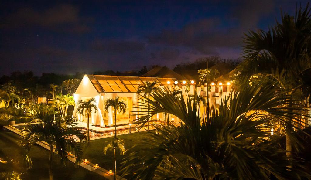 Royal Pool Villa Bali นูซาดูอา ภายนอก รูปภาพ