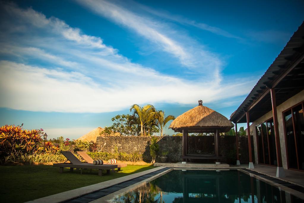 Royal Pool Villa Bali นูซาดูอา ภายนอก รูปภาพ